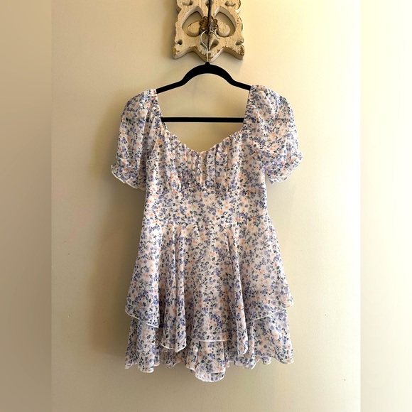 Floral romper dress size Small - Picture 2 of 4